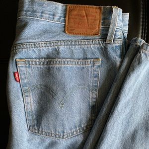 Levi’s 501s